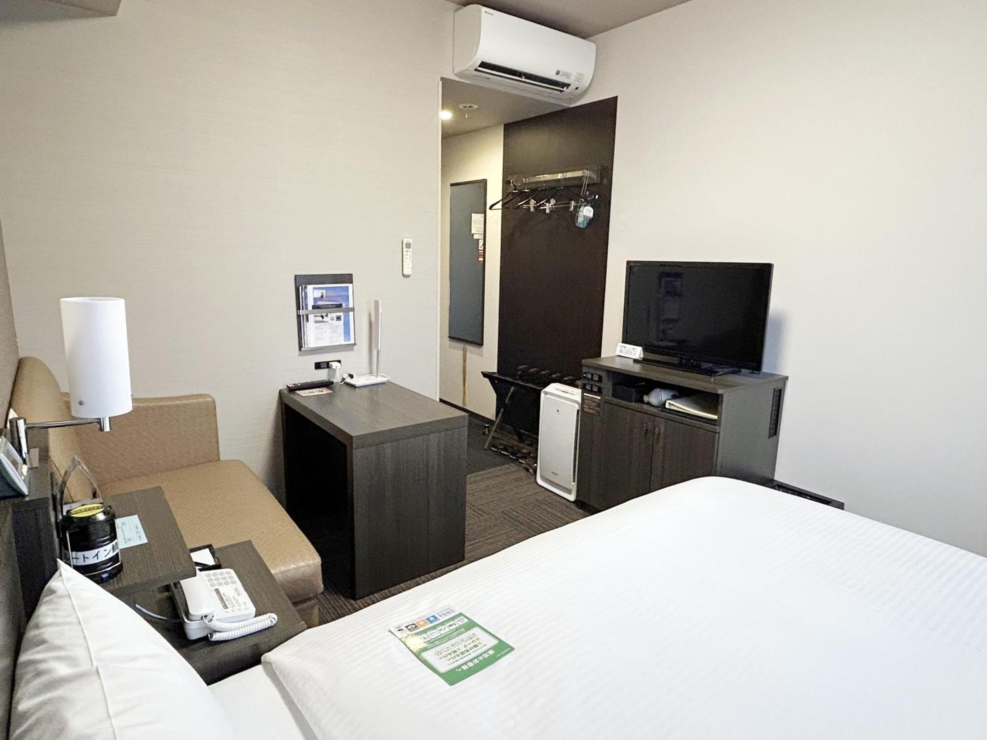 Hotel Route-Inn Sabae -Kokudou 8 Gou- Dış mekan fotoğraf