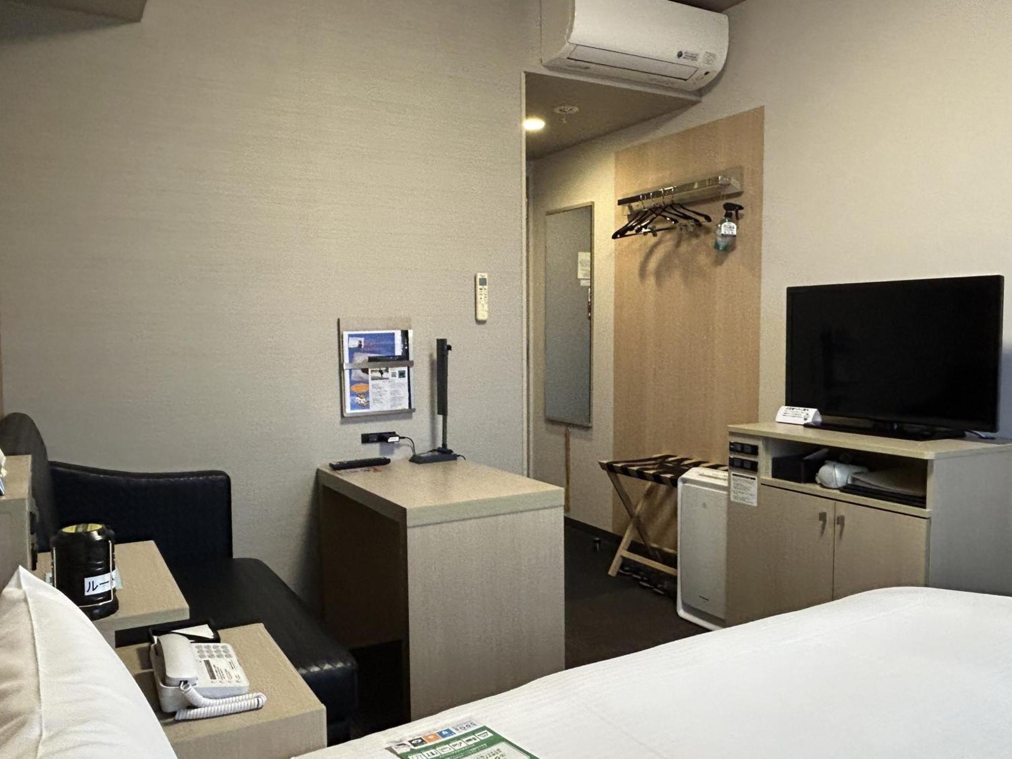 Hotel Route-Inn Sabae -Kokudou 8 Gou- Dış mekan fotoğraf